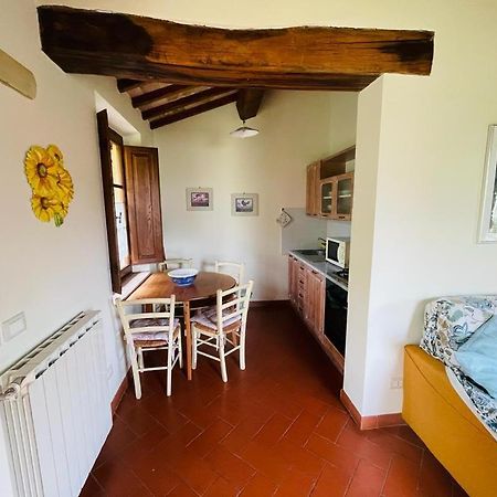 Montepulciano Stazione弗拉特里亚圣贝内代托旅馆别墅 外观 照片