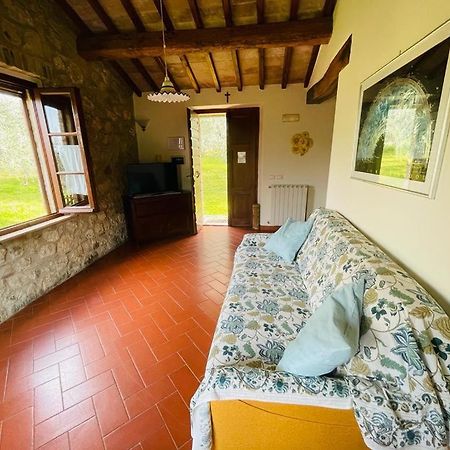 Montepulciano Stazione弗拉特里亚圣贝内代托旅馆别墅 外观 照片