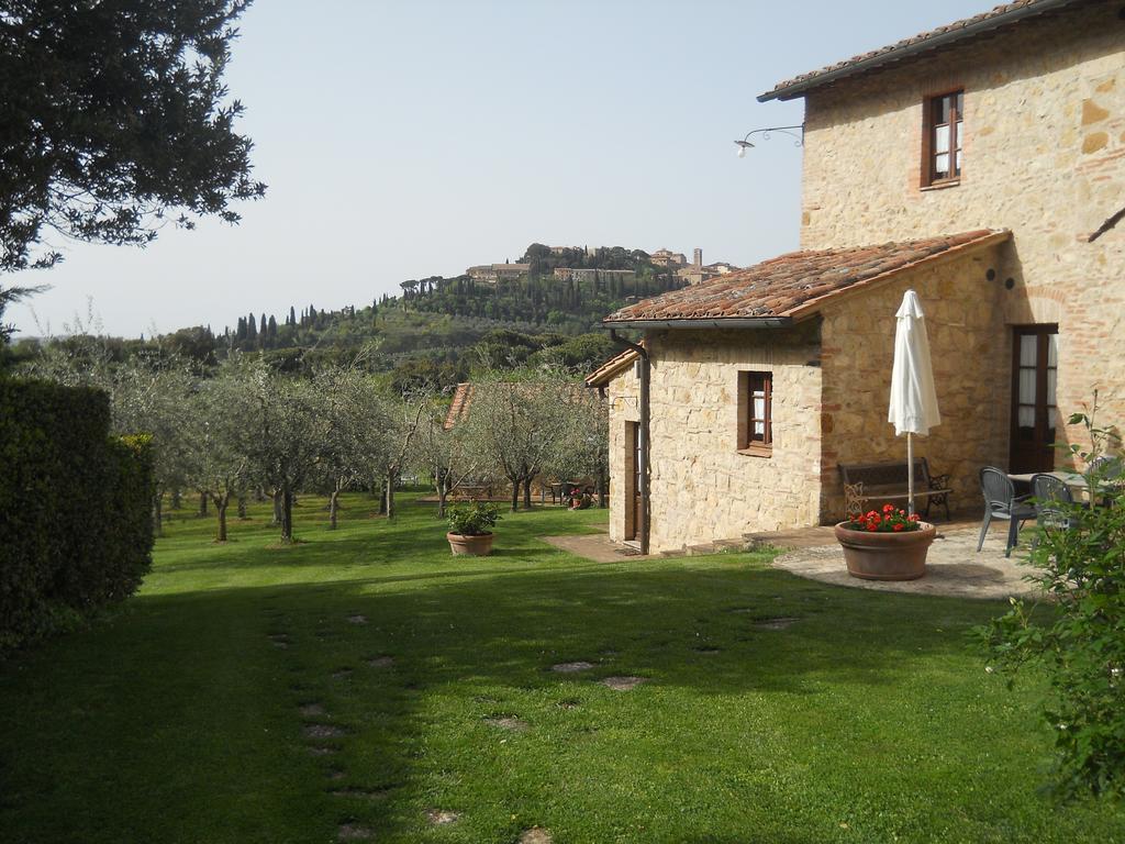 Montepulciano Stazione弗拉特里亚圣贝内代托旅馆别墅 外观 照片
