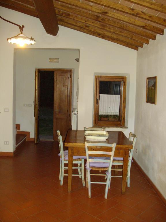 Montepulciano Stazione弗拉特里亚圣贝内代托旅馆别墅 外观 照片
